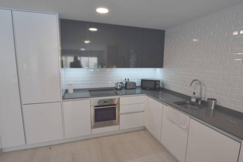 Lägenhet till salu i Torrevieja, Alicante, Spanien 2 sovrum, 84 kvm. Nr. 142874 - foto 7