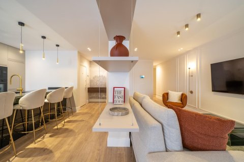 Продажа квартиры в Мадрид, Испания 3 спальни, 235м2 №142873 - фото 7