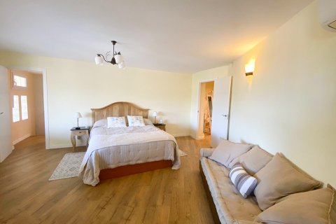 Villa for sale in Santa Ponsa, Mallorca, Spain 4 bedrooms, 352 sq.m. No. 149932 - photo 16