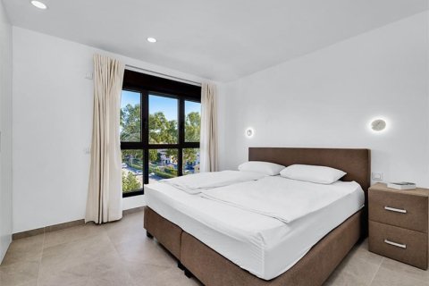 Huoneisto myytävänä Santa Ponsa, Mallorca, Espanja, 2 makuuhuonetta, 90 m2 No. 149934 - kuva 13