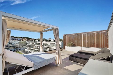 Huoneisto myytävänä Santa Ponsa, Mallorca, Espanja, 2 makuuhuonetta, 90 m2 No. 149934 - kuva 2