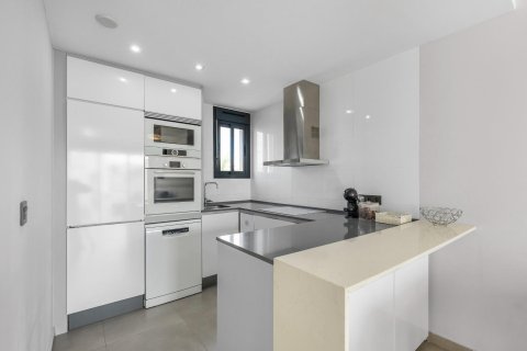 Bungalow for sale in Los Balcones, Alicante, Spain 2 bedrooms,  No. 140545 - photo 9