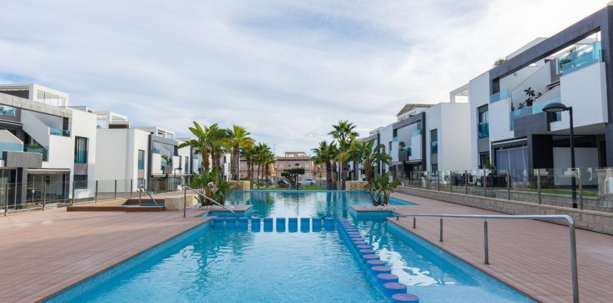 Bungalow in Los Balcones, Alicante, Spain 2 bedrooms,  No. 140545