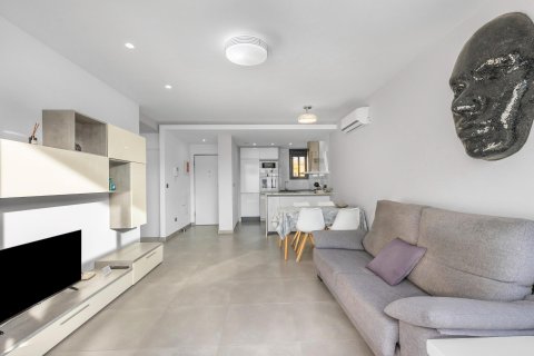 Bungalow for sale in Los Balcones, Alicante, Spain 2 bedrooms,  No. 140545 - photo 13