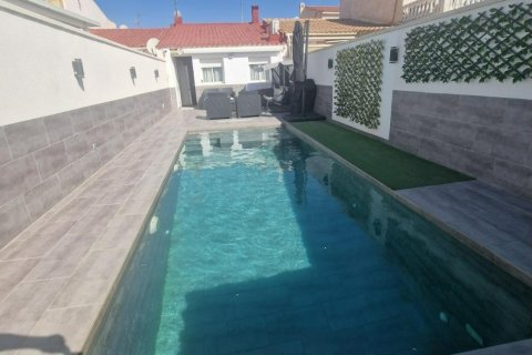 Villa en venta en Torrevieja, Alicante, España 2 dormitorios, 68 m2 No. 140546 - foto 25