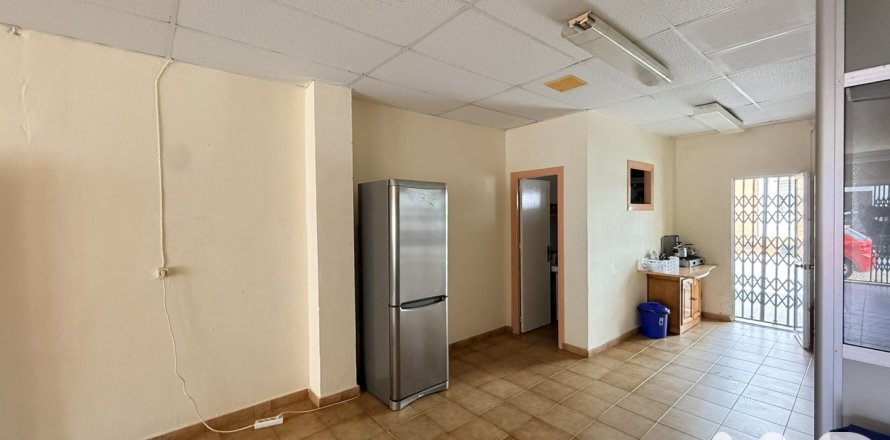 Kommersiell fastighet i Lepe, Huelva, Spanien 1 sovrum, 30 kvm. Nr. 184708