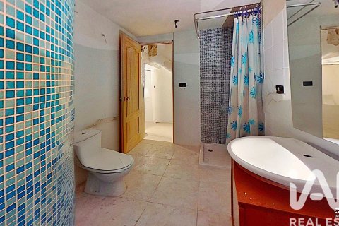 House zum Verkauf in Jijona, Alicante, Spanien 5 Schlafzimmer, 157 m2 Nr. 184711 - Foto 19