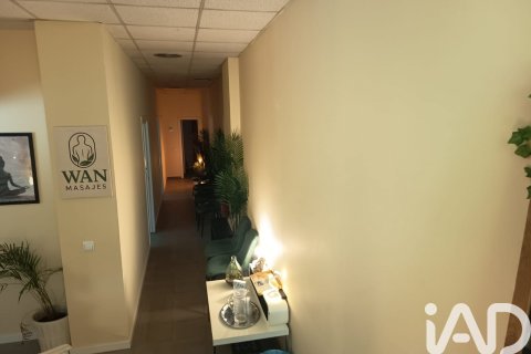 Komerciāls īpašums īrēšanai Madrid, Spānijā 4 istabas, 86 m2 Nr. 188491 - attēls 15