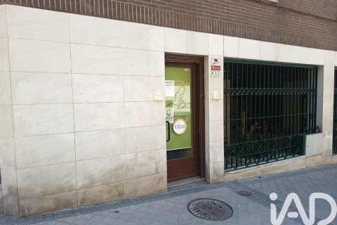 Komerciāls īpašums īrēšanai Madrid, Spānijā 4 istabas, 86 m2 Nr. 188491 - attēls 18