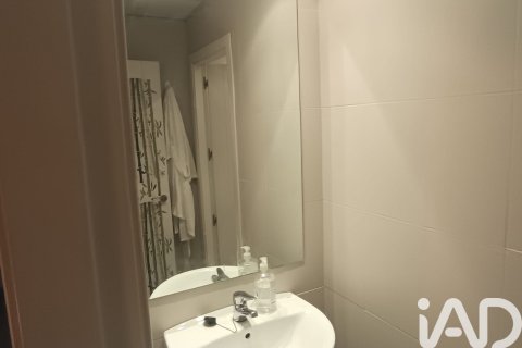 Komerciāls īpašums īrēšanai Madrid, Spānijā 4 istabas, 86 m2 Nr. 188491 - attēls 14