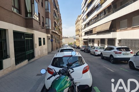 Komerciāls īpašums īrēšanai Madrid, Spānijā 4 istabas, 86 m2 Nr. 188491 - attēls 13