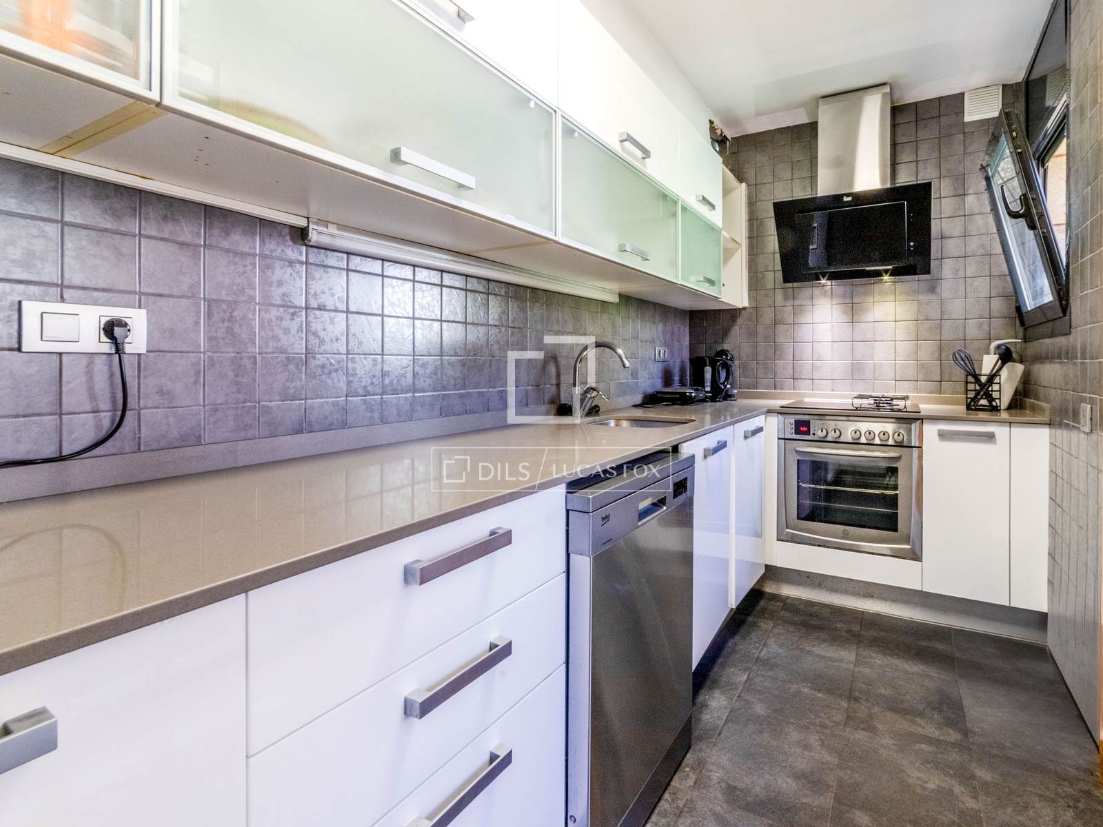 Huvila Sitges, Barcelona, Espanja 4 makuuhuonetta, 217 m2 No. 150365