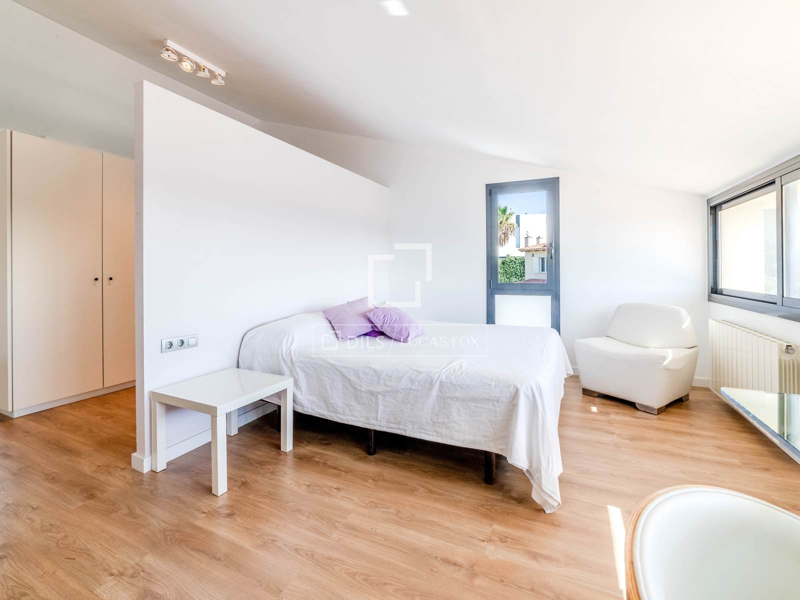 Huvila Sitges, Barcelona, Espanja 4 makuuhuonetta, 217 m2 No. 150365