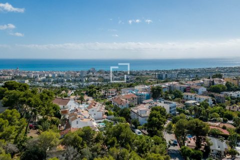 Villa for sale in Sitges, Barcelona, Spain 4 bedrooms, 217 sq.m. No. 150365 - photo 3