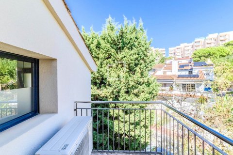 Villa for sale in Sitges, Barcelona, Spain 4 bedrooms, 217 sq.m. No. 150365 - photo 17