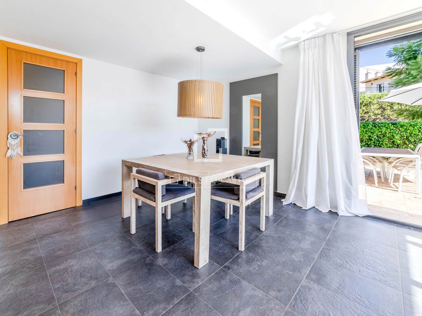 Huvila Sitges, Barcelona, Espanja 4 makuuhuonetta, 217 m2 No. 150365