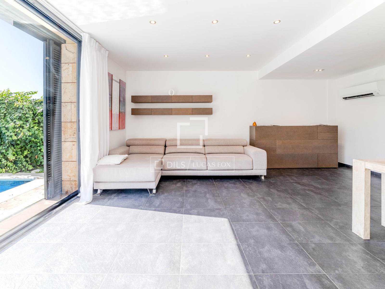 Huvila Sitges, Barcelona, Espanja 4 makuuhuonetta, 217 m2 No. 150365