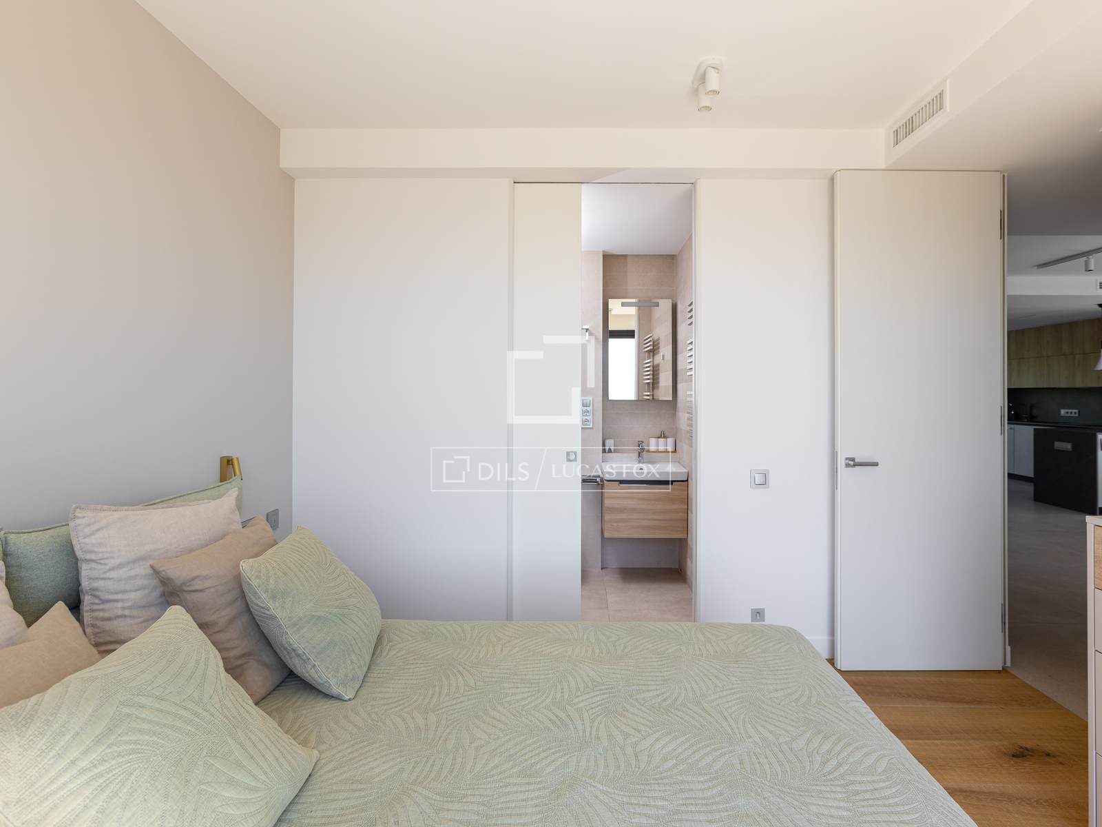 Villa a Montgat, Barcelona, Spagna 6 camere da letto, 355 mq. N° 150367
