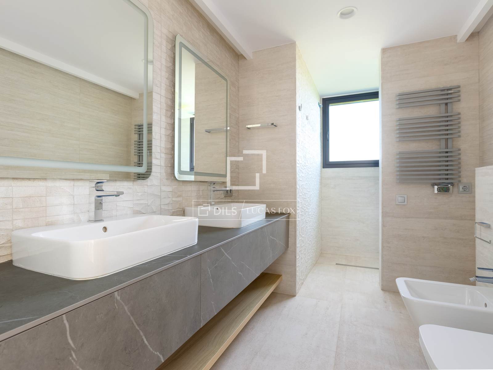Villa a Montgat, Barcelona, Spagna 6 camere da letto, 355 mq. N° 150367