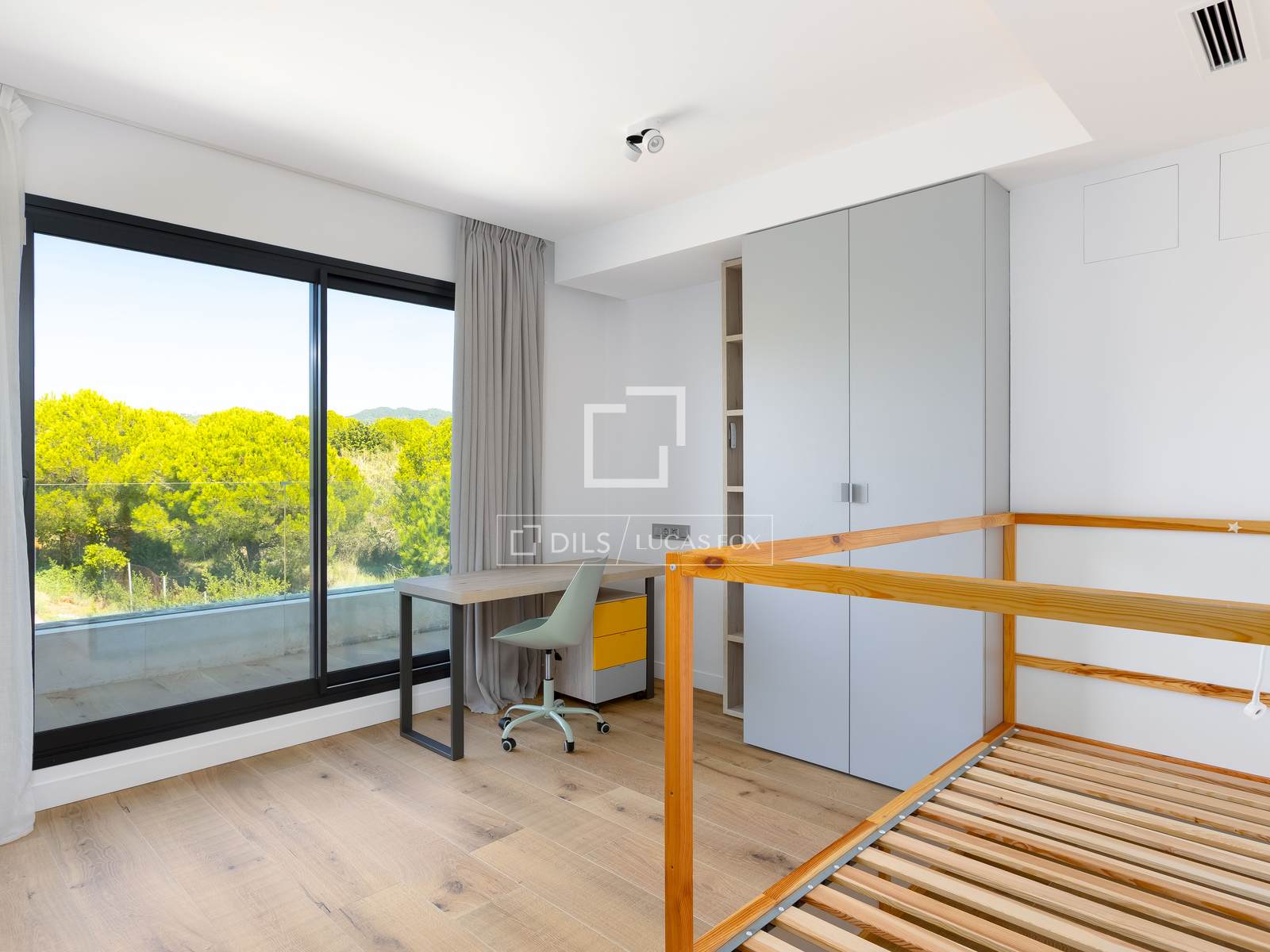 Villa a Montgat, Barcelona, Spagna 6 camere da letto, 355 mq. N° 150367