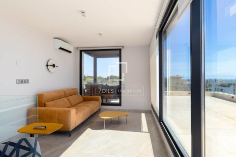 Villa for sale in Montgat, Barcelona, Spain 6 bedrooms, 355 sq.m. No. 150367 - photo 28