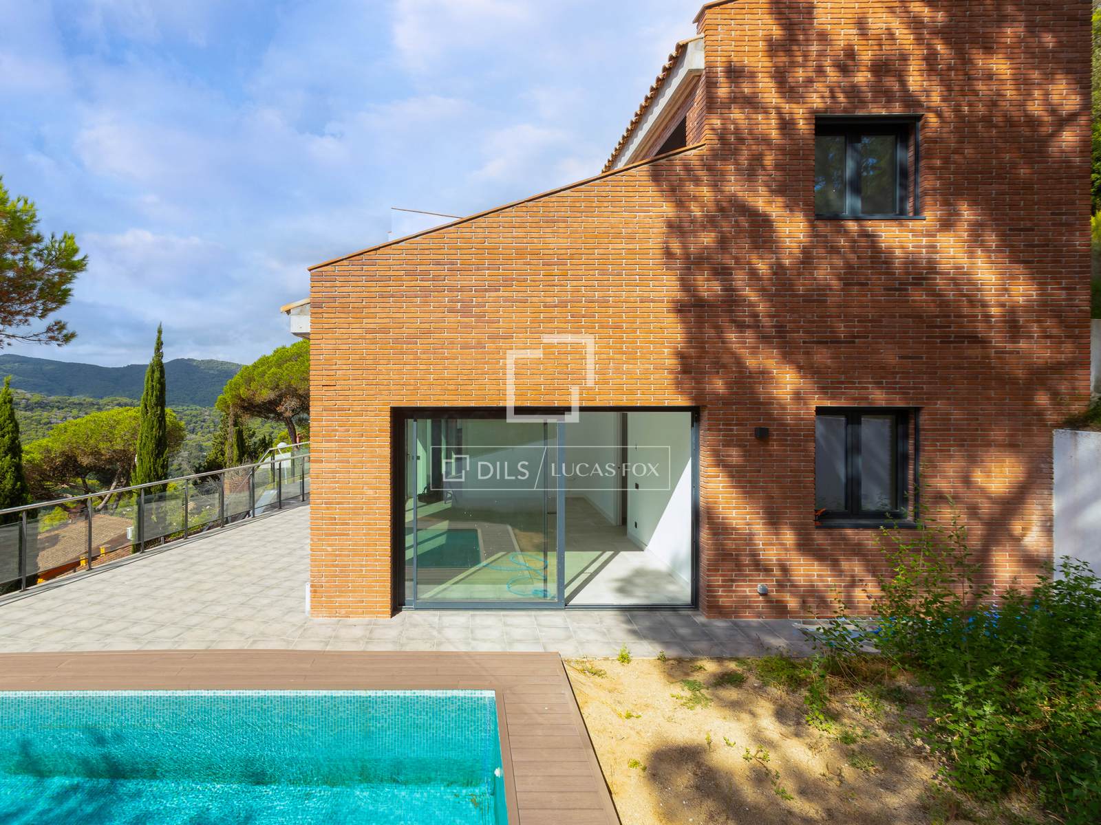 Villa en Vallromanes, Barcelona, España 4 dormitorios, 283 m2 No. 150368