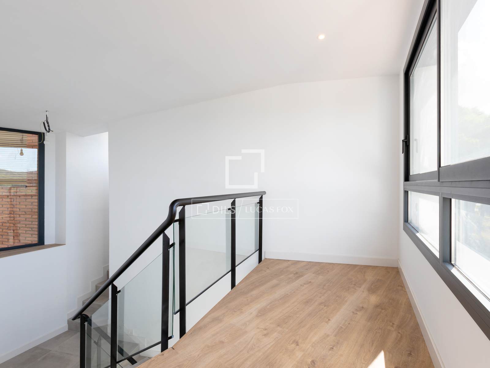 Villa en Vallromanes, Barcelona, España 4 dormitorios, 283 m2 No. 150368