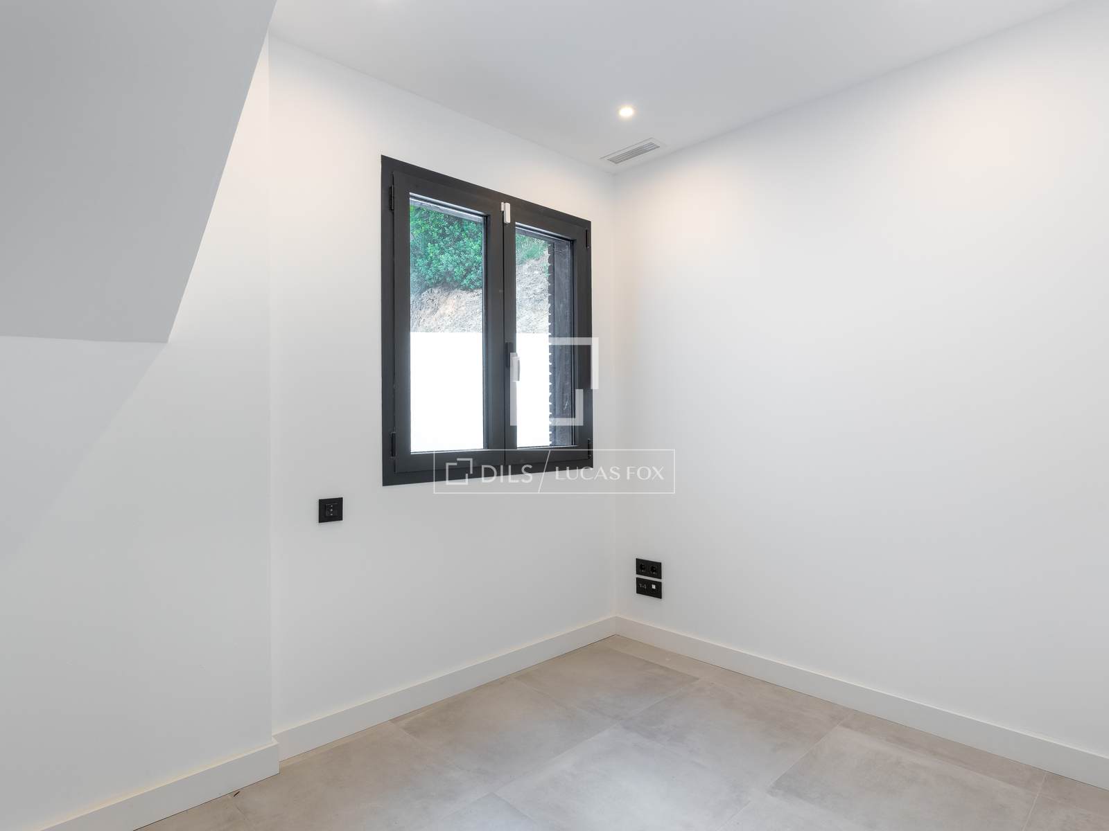 Villa en Vallromanes, Barcelona, España 4 dormitorios, 283 m2 No. 150368