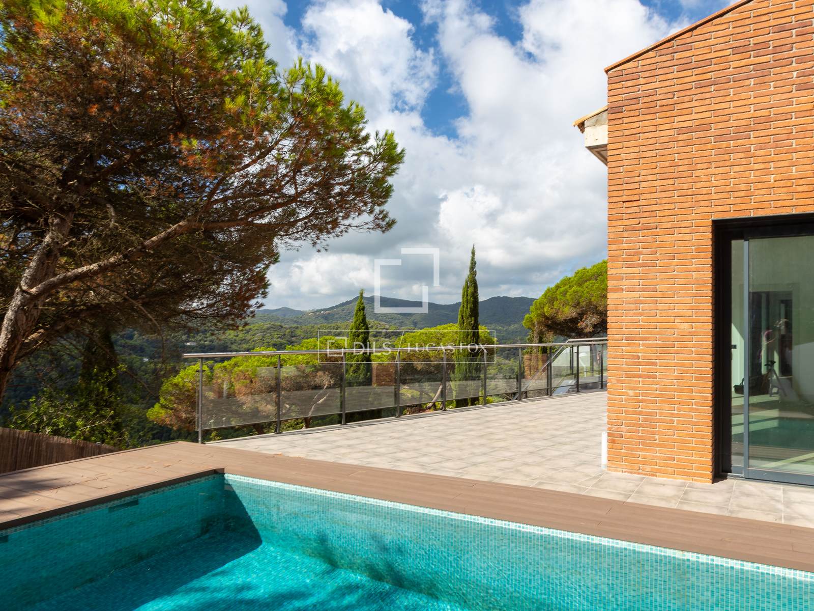 Villa en Vallromanes, Barcelona, España 4 dormitorios, 283 m2 No. 150368