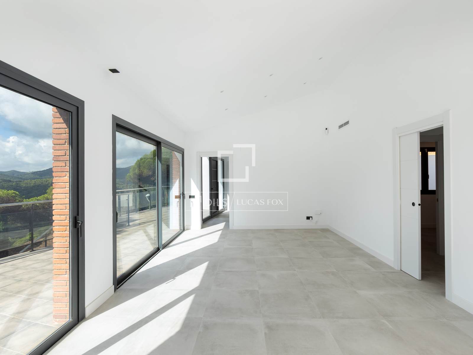 Villa en Vallromanes, Barcelona, España 4 dormitorios, 283 m2 No. 150368
