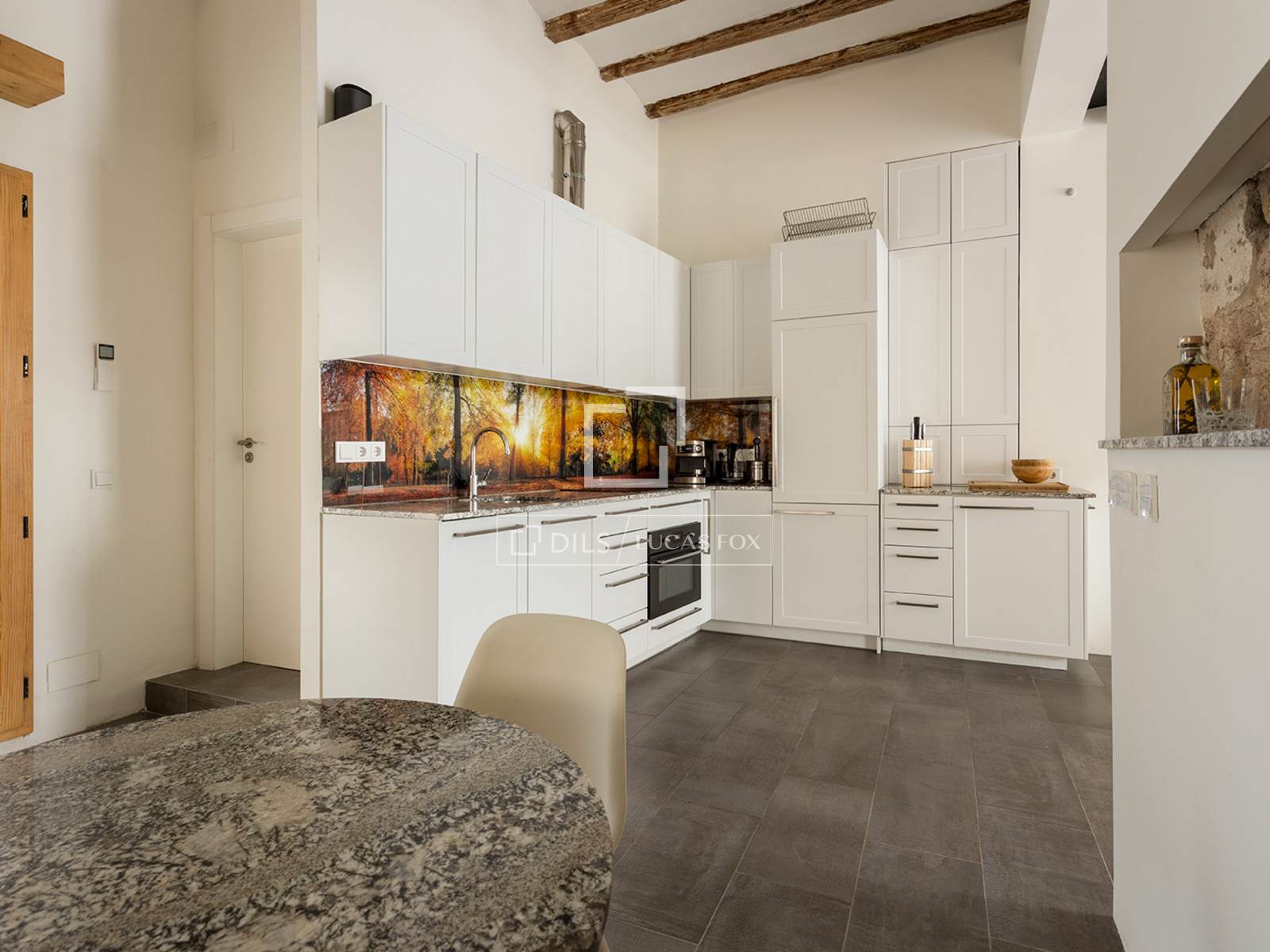 Huoneisto Barcelona, Espanja 1 makuuhuone, 85 m2 No. 150366