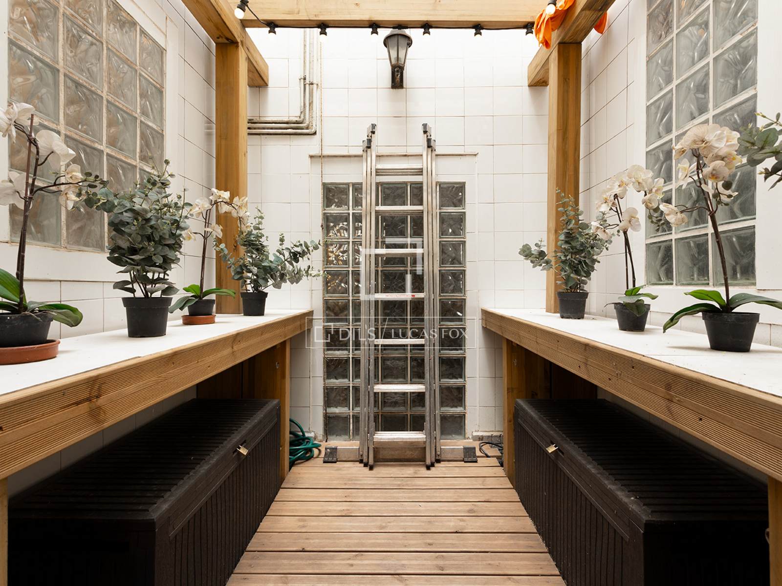 Huoneisto Barcelona, Espanja 1 makuuhuone, 85 m2 No. 150366