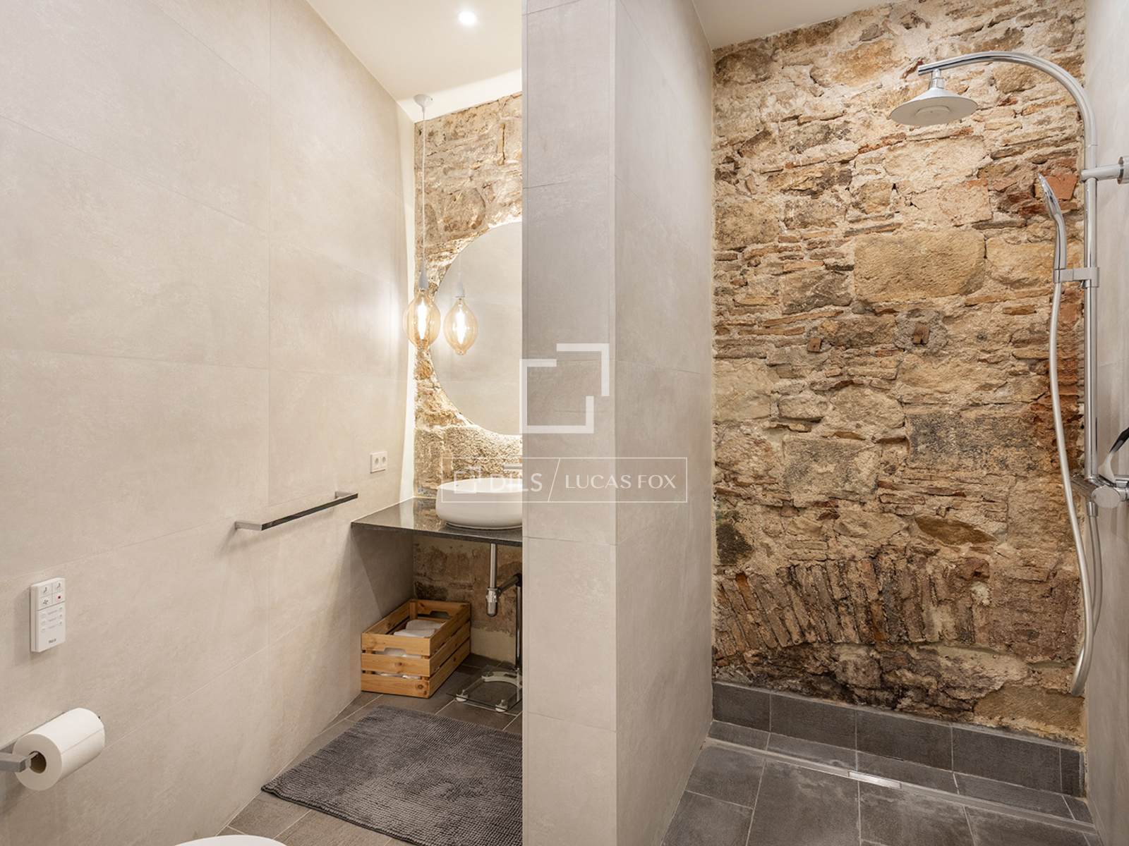 Huoneisto Barcelona, Espanja 1 makuuhuone, 85 m2 No. 150366