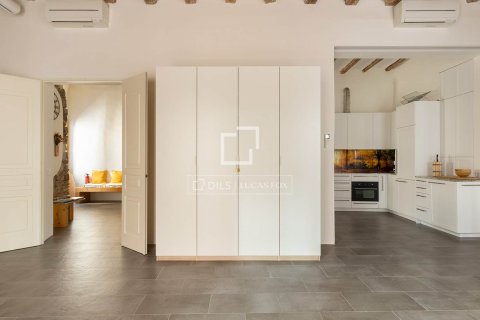 Lägenhet till salu i Barcelona, Spanien 1 sovrum, 85 kvm. Nr. 150366 - foto 9