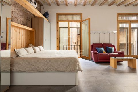 Lägenhet till salu i Barcelona, Spanien 1 sovrum, 85 kvm. Nr. 150366 - foto 8