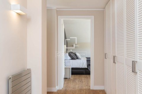 Villa for sale in Alella, Barcelona, Spain 4 bedrooms, 373 sq.m. No. 150369 - photo 21