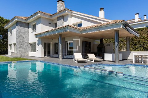 Villa for sale in Alella, Barcelona, Spain 4 bedrooms, 373 sq.m. No. 150369 - photo 3