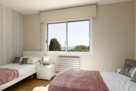 Villa for sale in Alella, Barcelona, Spain 4 bedrooms, 373 sq.m. No. 150369 - photo 28