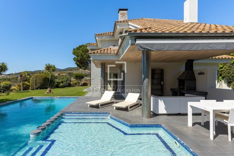 Villa for sale in Alella, Barcelona, Spain 4 bedrooms, 373 sq.m. No. 150369 - photo 7