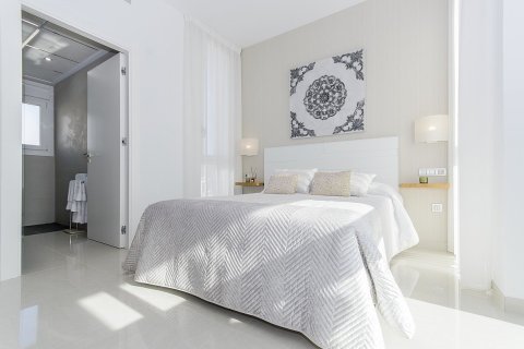 Villa till salu i La Herrada, Alicante, Spanien 3 sovrum, 116 kvm. Nr. 75328 - foto 30
