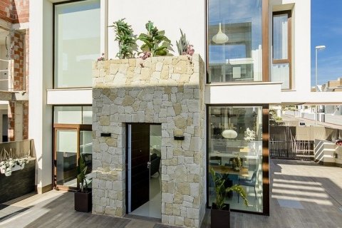 Villa till salu i La Herrada, Alicante, Spanien 3 sovrum, 116 kvm. Nr. 75328 - foto 5