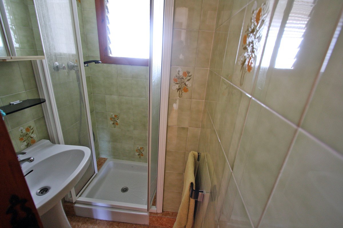 Villa i Els Poblets, Alicante, Spanien 6 sovrum, 460 kvm. Nr. 80462