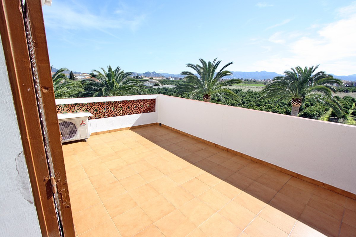 Villa i Els Poblets, Alicante, Spanien 6 sovrum, 460 kvm. Nr. 80462
