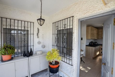 Villa till salu i Torrevieja, Alicante, Spanien 3 sovrum, Nr. 189360 - foto 7