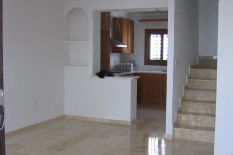 Продажа таухауса в Вилламартин, Аликанте, Испания 2 спальни, 87м2 №189359 - фото 11