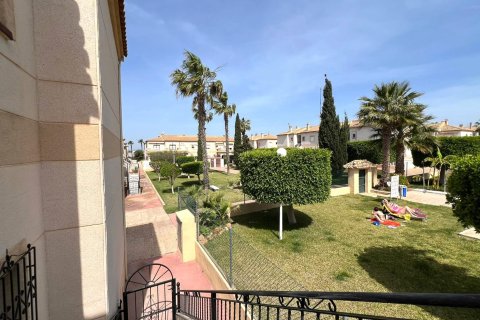 Bungalow w Torrevieja, Alicante, Hiszpania 2 sypialnie, 55 mkw. nr 189362 – zdjęcie 3