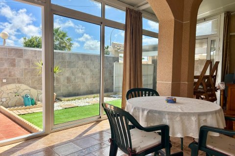 Villa till salu i Torrevieja, Alicante, Spanien 3 sovrum, 115 kvm. Nr. 189358 - foto 10