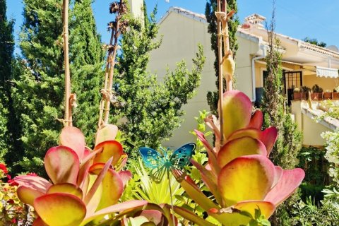 Huoneisto myytävänä Alicante, Espanja, 2 makuuhuonetta, 103 m2 No. 138747 - kuva 2