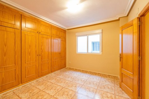 Apartament Torrevieja, Alicante, Hiszpania 3 sypialnie, 129 mkw. nr 138743 – zdjęcie 26