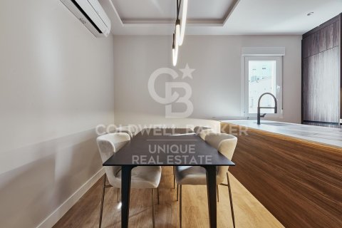 Apartment à vendre à Madrid, Espagne, 2 chambres, 81 m2 No. 179152 - photo 2